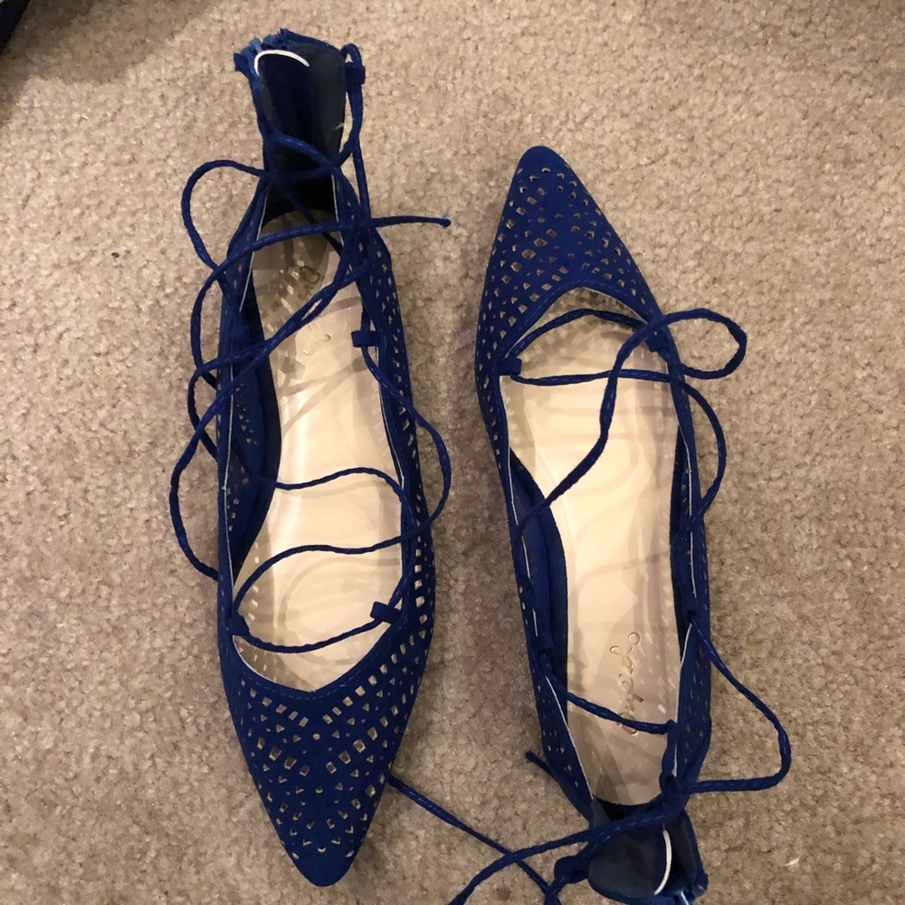 Royal blue suede qupid lace up pointy flats 7.5